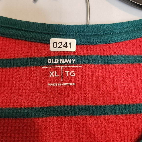 Old Navy Striped Red and Green Womens Pajamas XXL Cozy - Picture 2 of 11